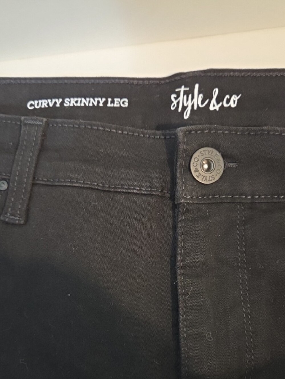 Style & Co. Black Skinny Jeans - Curvy Fit NWT Size 14S - Picture 5 of 9